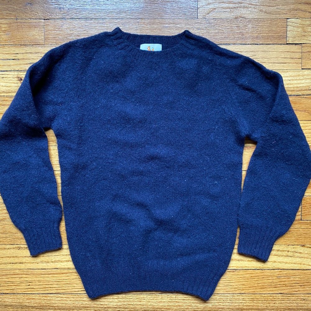 WILLIAM FOX & SONS Classic Wool Crew Sweater Small